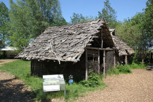 Steinzeithütten im Archäologischen Musuem Bad Buchau