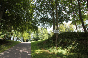 Weg zwischen Burg und Kirche - Bussen Oberschwaben