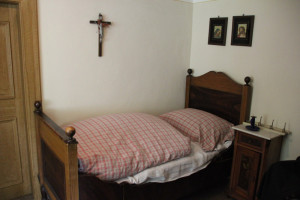Schlafzimmer mit Kreuz Bauernhaus Museum Wolfegg