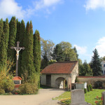 Friedhof vor der Kirche Ummendorf