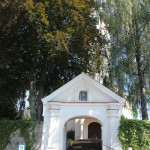 Treppen zur Kirche Bergatreute