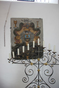 Grabstein-Gedenktafel-Eintürnen-Berg-Kirche