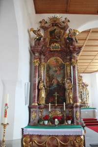 Linker-Seitenaltar-Eintürnen-Berg-Kirche