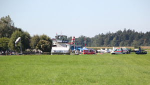 01-Gelände-Flugplatzfest-Reute