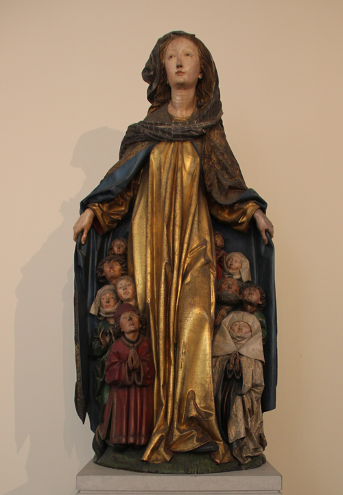3 Maria mit dem Schutzmantel aus der Liebfrauenkirche in Ravensburg