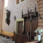 Figuren und Chorgestühl Kirche Aßmannshardt