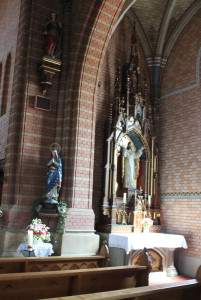 Seitenaltar Kirche Aßmannshardt