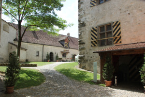 06 Burghof Waldburg