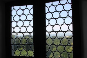 29 Fensterblick auf Waldburg