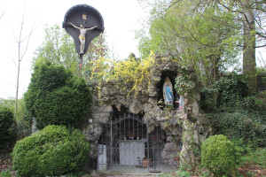 Tuffstein Lourdesgrotte