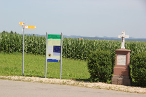Sonnenweg Wolpertswende Wegkreuz