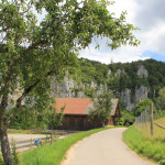 15 Donau-Radweg entlang Felsen