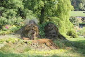 Gesichter aus Pflanzen Insel Mainau