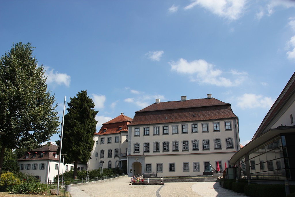Schloss Großlaupheim & Geschichte von Laupheim