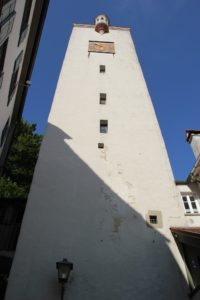 Bock-Turm von Unten