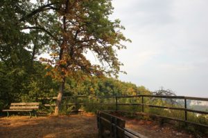 Blick von der Burgruine Hausen im Tal