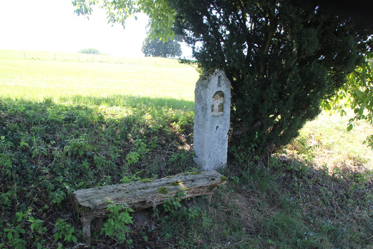 Wegkreuz mit Jesus Bild Sueh