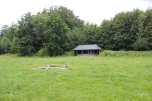 Holzweiher Zeltplatz Grillhuette