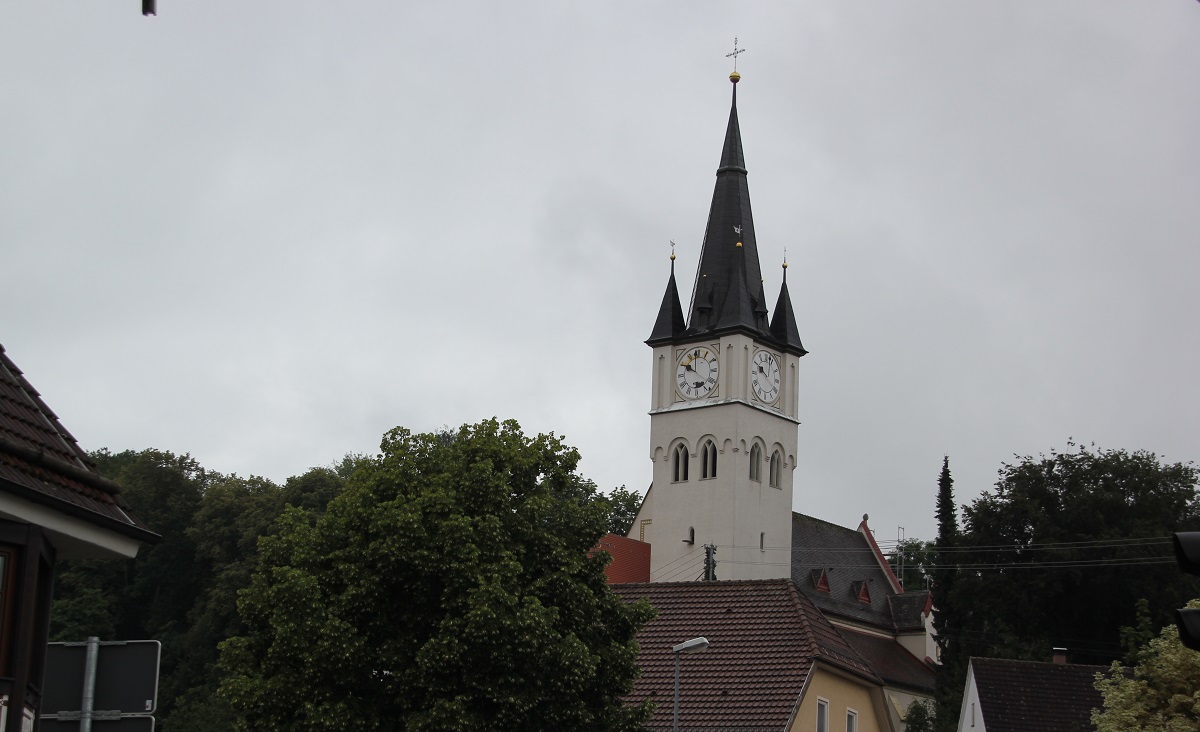 Erolzheim: Geschichte und Kirche