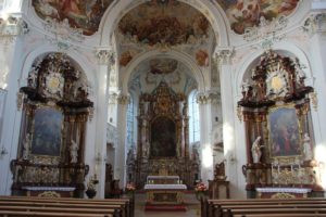 Altar und Apsis Kirche Wolfegg