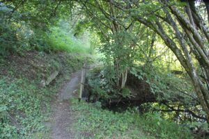 7 Höllbach Querung