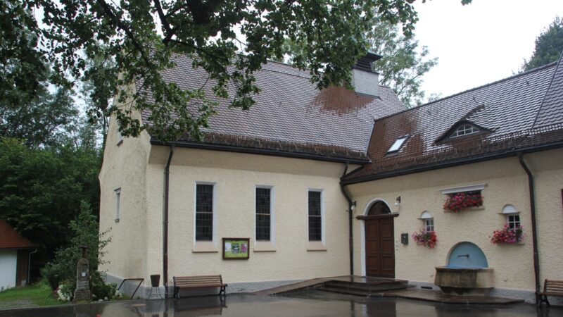 Evangelische Kirche Höll und dessen Namensherkunft