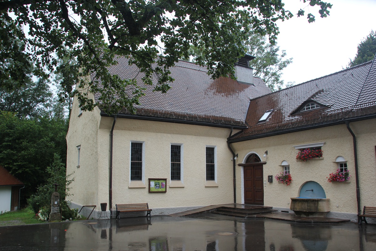 Evangelische Kirche Höll