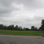Radweg entlang Federseegebiets bei Sattenbeuren